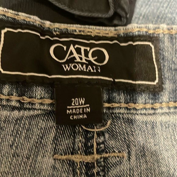 Cato Woman plus denim Skirt with cross designs with split - Picture 3 of 4